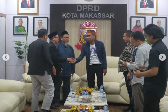 Ketua DPRD Makassar Terima Kunjungan Ketua Dewan Syuro Wahdah Islamiyah Sulsel